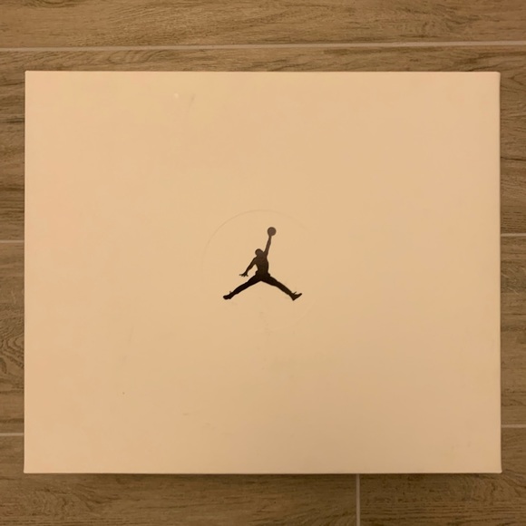 Jordan Future Flight XXXIII - Picture 5 of 5